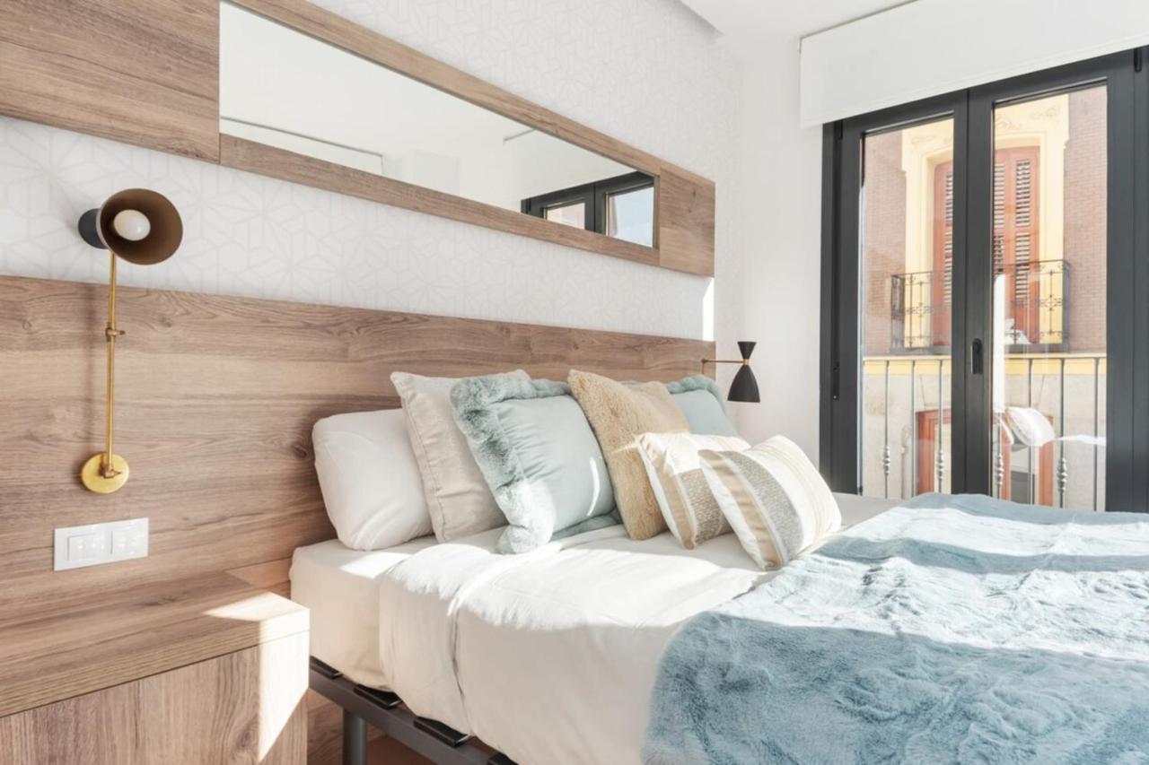 Incredible Design 2 Bedroom Apartment In Centro マドリード エクステリア 写真