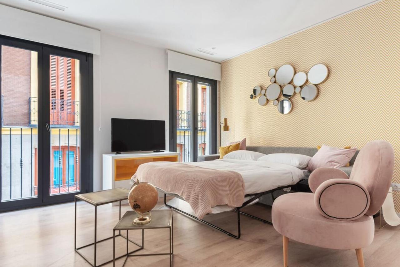 Incredible Design 2 Bedroom Apartment In Centro マドリード エクステリア 写真