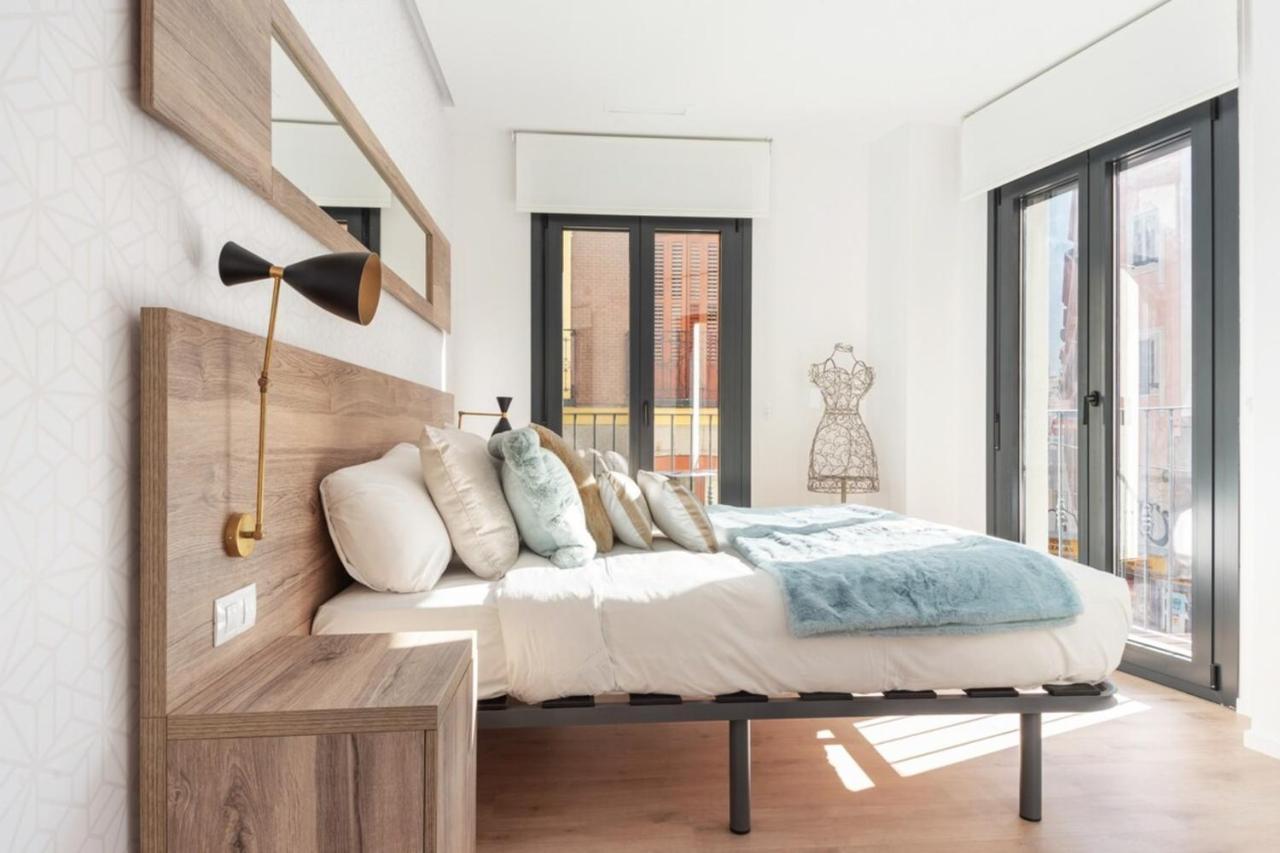 Incredible Design 2 Bedroom Apartment In Centro マドリード エクステリア 写真